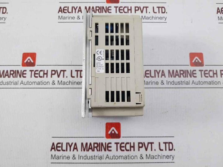 Yaskawa Electric Cimr-j7Aa20P1 3 Phase Vfd Inverter Drive 200-230V 50/60Hz 1.1A