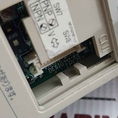Yaskawa Electric Cimr-j7Aa20P1 3 Phase Vfd Inverter Drive 200-230V 50/60Hz 1.1A