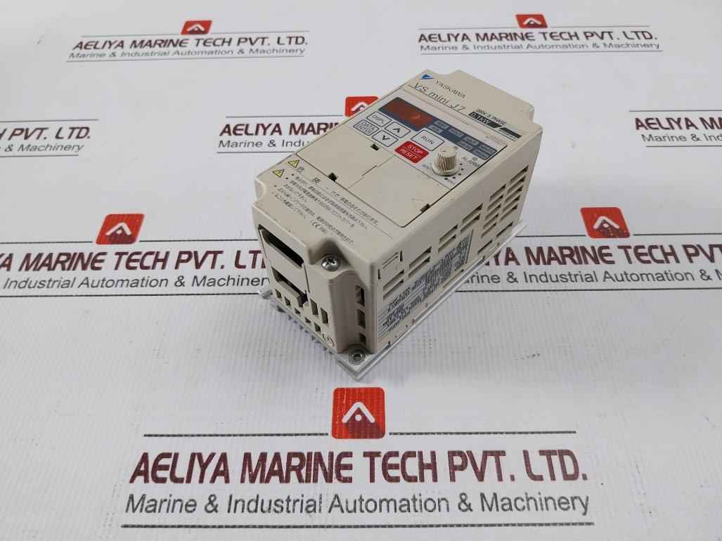 Yaskawa Electric Cimr-j7Aa20P1 3 Phase Vfd Inverter Drive 200-230V 50/60Hz 1.1A