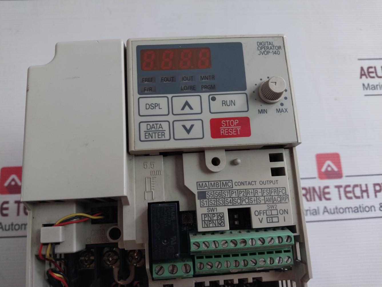 Yaskawa Electric Cimr-v7Aa22P2 Digital Operator Ac 3-phase 200–230V 50/60Hz