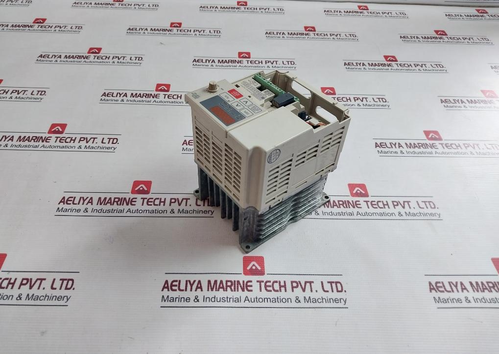 Yaskawa Electric Cimr-v7Aa22P2 Digital Operator Ac 3-phase 200–230V 50/60Hz