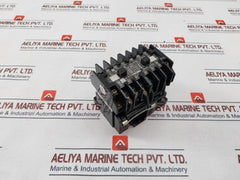 Yaskawa Electric Hc-10E2 Magnetic Contactor 100-110V 50/60Hz
