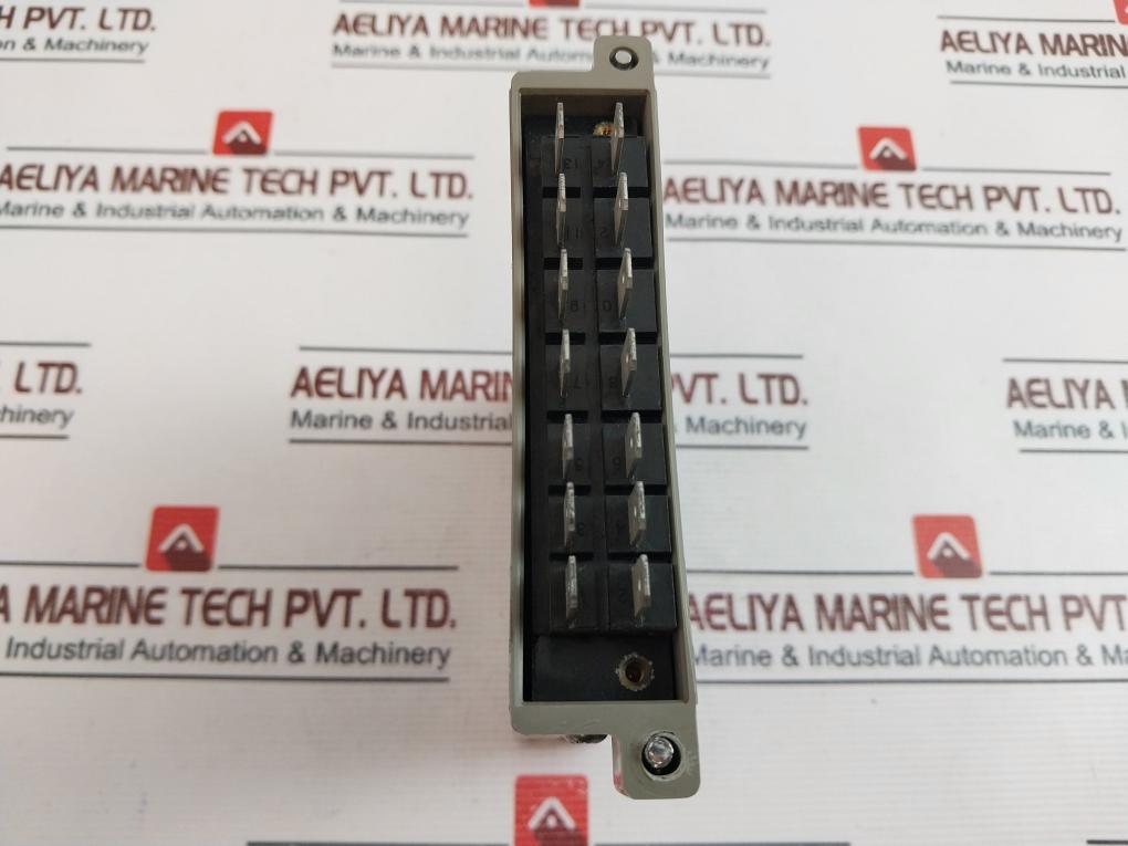 Yaskawa Electric Jbam-a106-1001 Op Ampl Plc Module