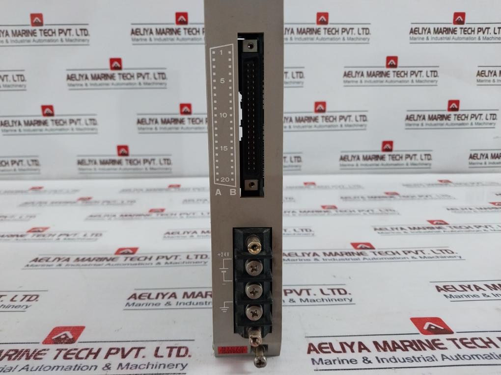 Yaskawa Electric Memocon-sc Jamsc-b1070 Register Output Module