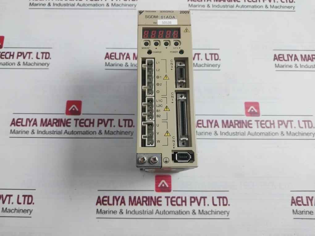 Yaskawa Electric Sgdm-01 Ada Servo Amplifier 0.91A 0.1Kw 0-55°C Not Working