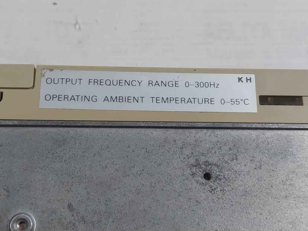 Yaskawa Electric Sgdm-01 Ada Servo Amplifier 0.91A 0.1Kw 0-55°C Not Working