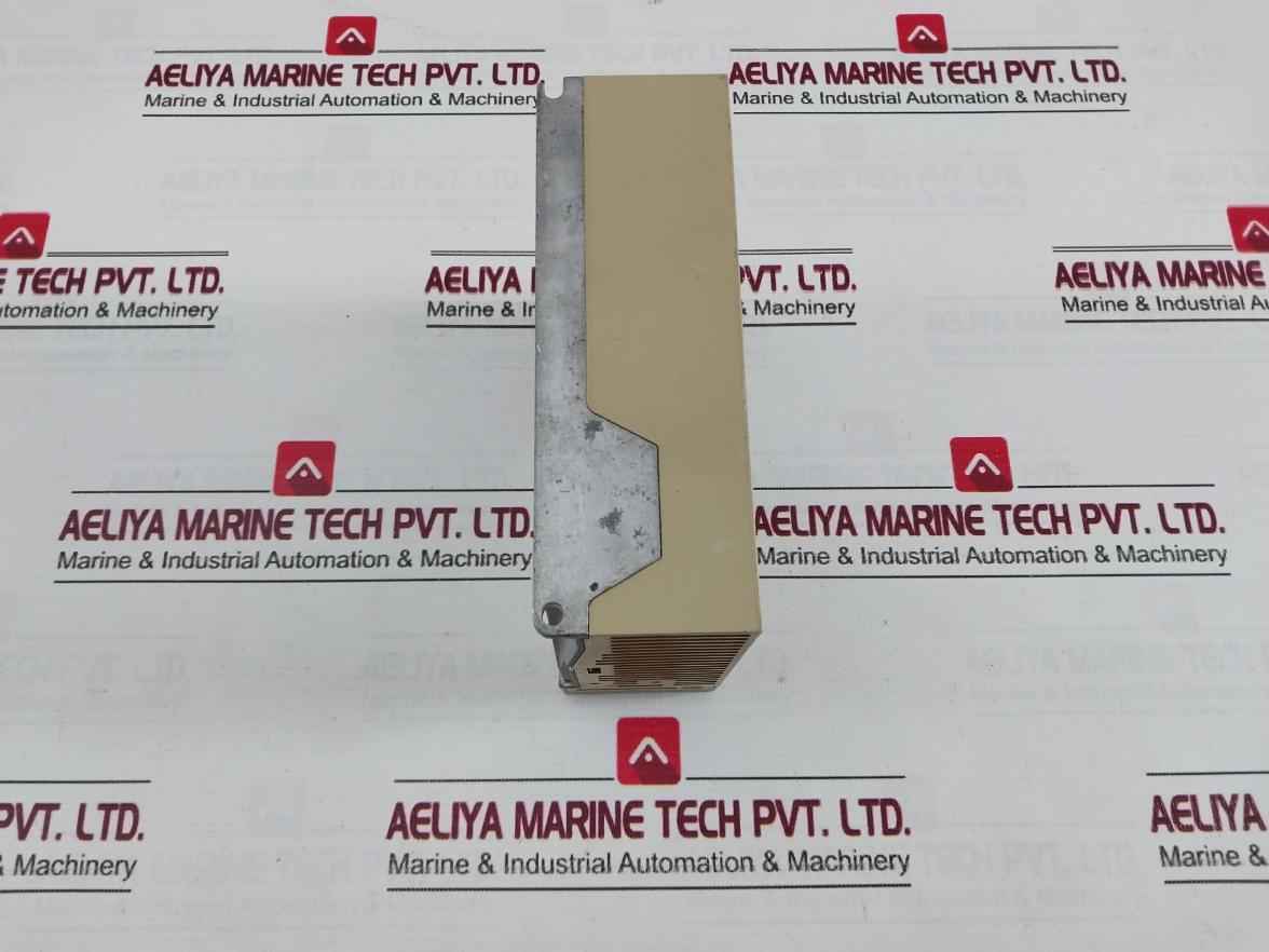 Yaskawa Electric Sgdm-01Ada Servo Drive 200-230V 50/60Hz 50332 (Not Working)