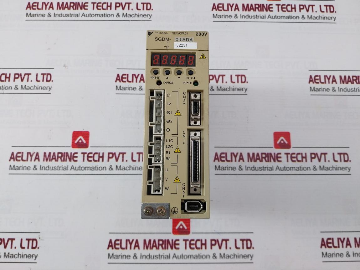 Yaskawa Electric Sgdm-01Ada Servopack Servo Drive 200-230V 50/60Hz