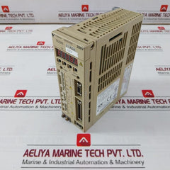 Yaskawa Electric Sgdm-01Ada Servopack Servo Drive 200-230V 50/60Hz