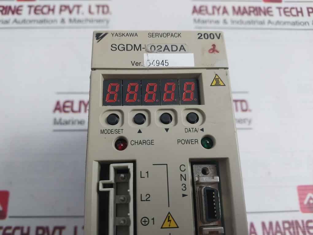 Yaskawa Electric Sgdm-02Ada Servo Drive 200-230V 50/60Hz 0-55C (Not Working)
