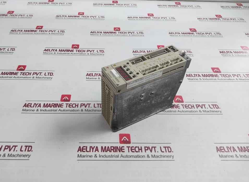 Yaskawa Electric Sgdm-02Ada Servo Drive 200-230V 50/60Hz 0-55C (Not Working)
