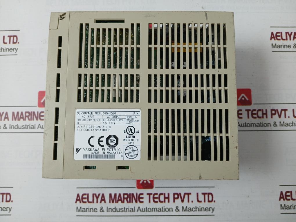Yaskawa Electric Sgdm-10Ada Ac Servo Drive 3Ph 200-230V 50/60Hz 7A