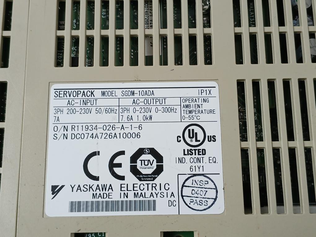 Yaskawa Electric Sgdm-10Ada Ac Servo Drive 3Ph 200-230V 50/60Hz 7A