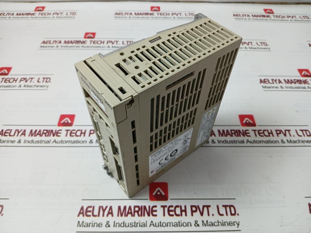 Yaskawa Electric Sgdm-a5Ada Servo Drives 1Ph 200-230V 50/60Hz