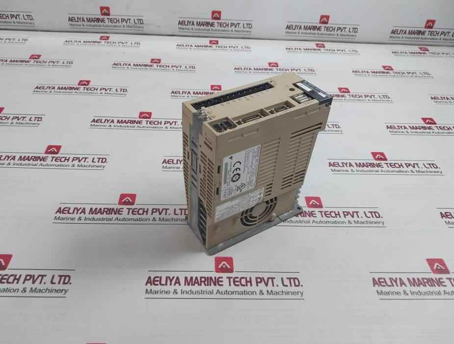 Yaskawa Electric Sgds-08A12Ay27 Servopack Servo Amplifier Drive 200-230V 8.8A