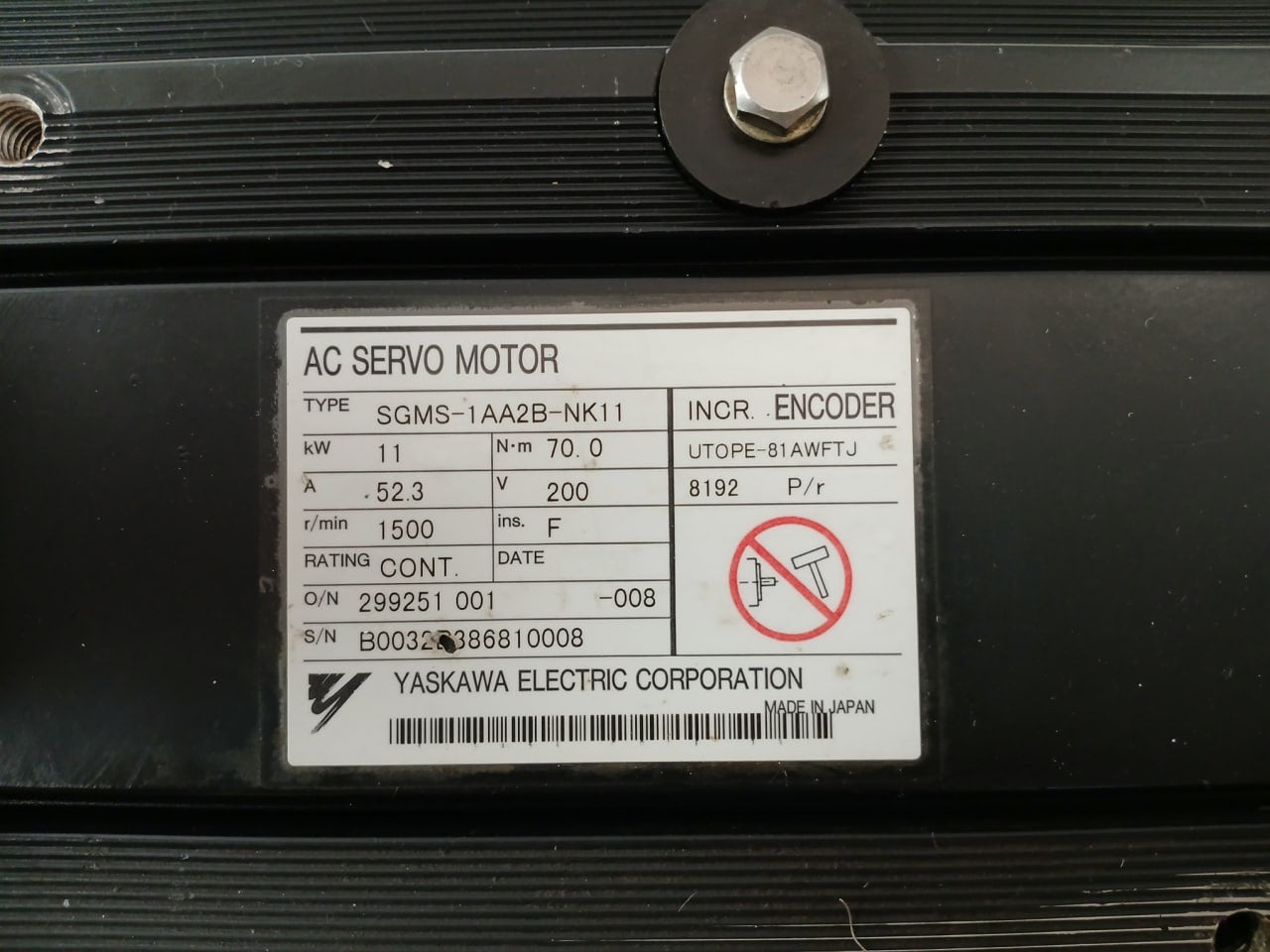 Yaskawa Electric Sgms-1Aa2B-nk11 Ac Servo Motor