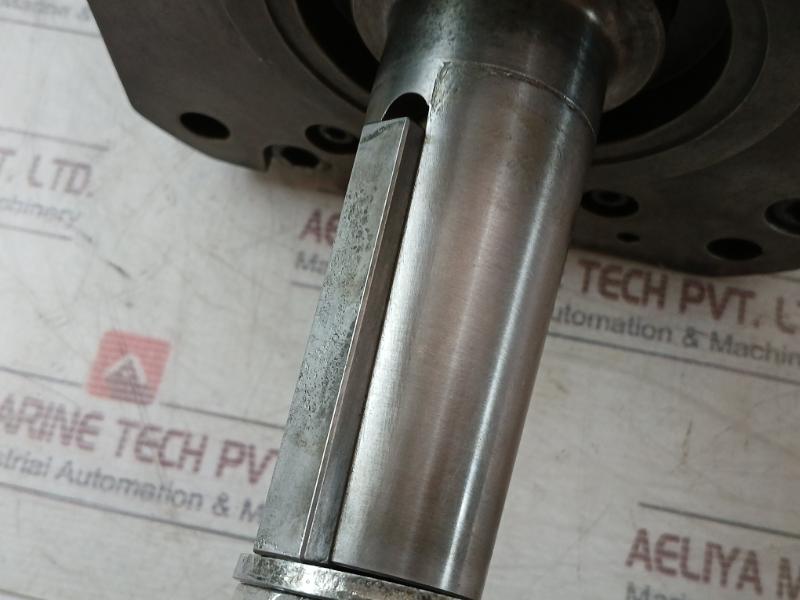 Yaskawa Electric Sgms-1Aa2B-nk11 Ac Servo Motor