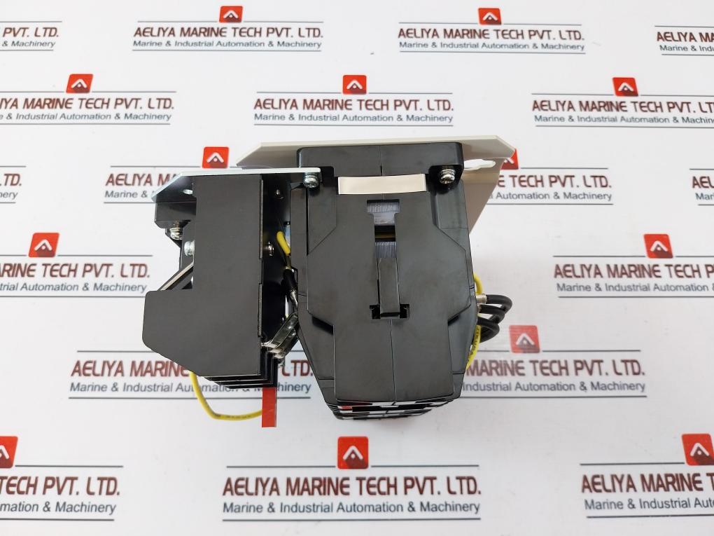 Yaskawa Hi-25E Magnetic Contactor 50A Rh-35/20