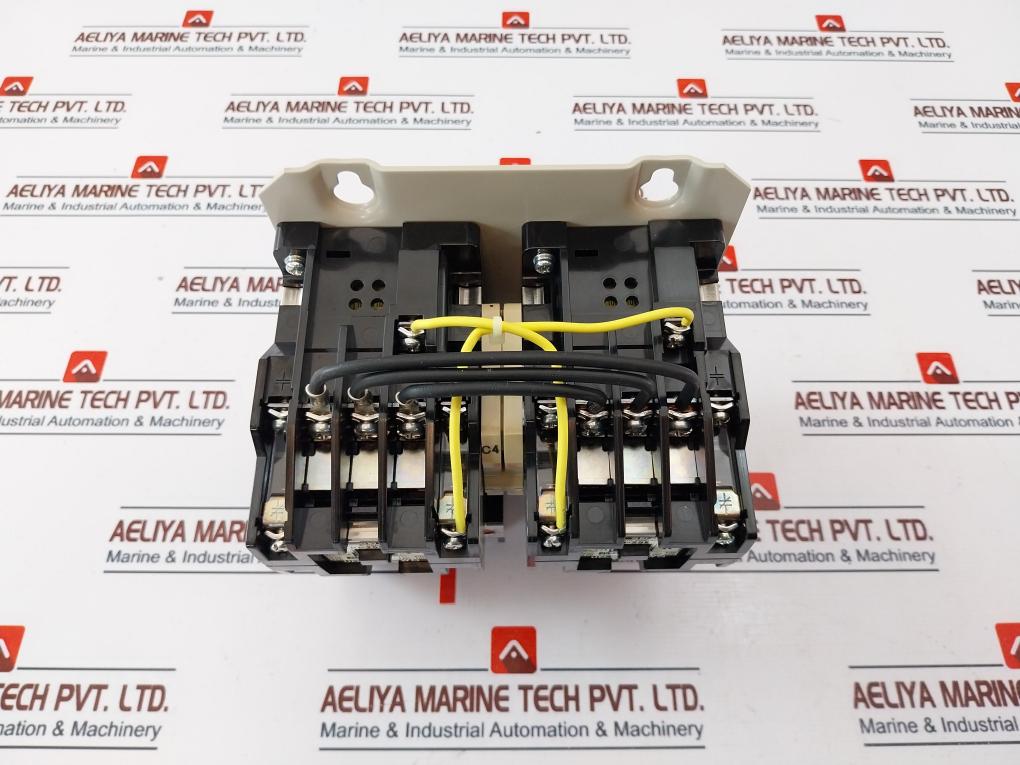 Yaskawa Hi-25E Magnetic Contactor 50A Rh-35/20