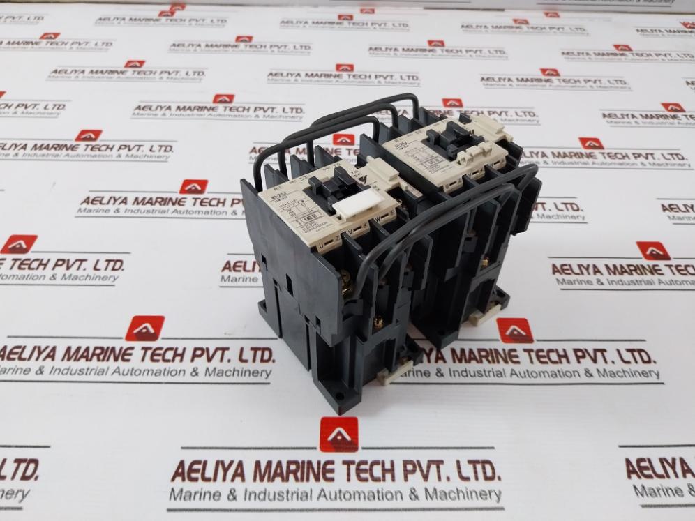 Yaskawa Hi-25J Definite Purpose Reversing Contactor Assembly Ac 600V Max