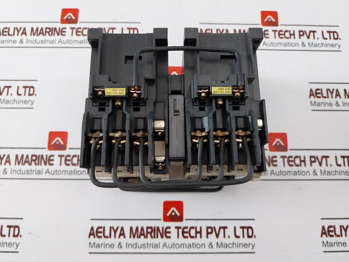 Yaskawa Hi-25J Definite Purpose Reversing Contactor Assembly Ac 600V Max