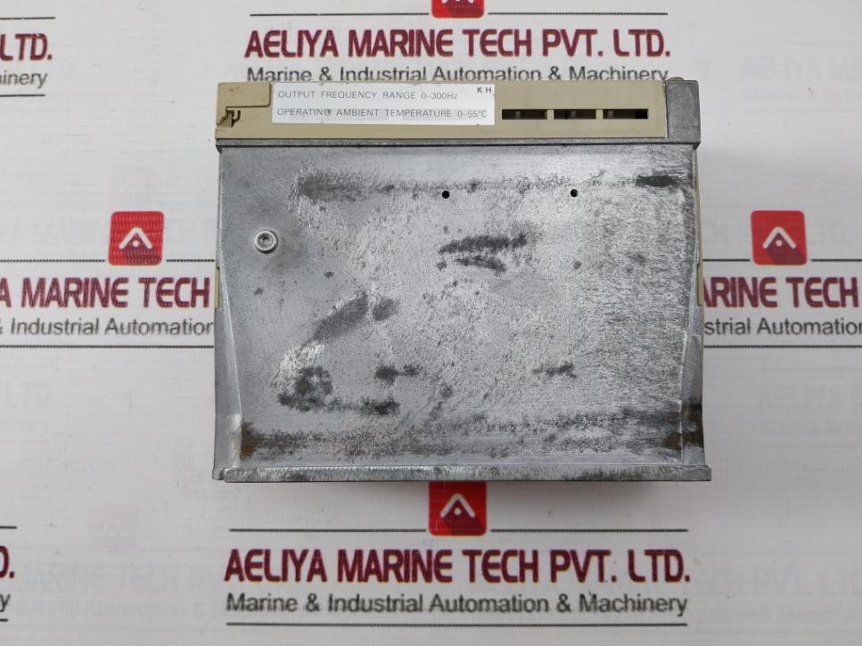 Yaskawa Sgdm-01Ada Servo Drive Ip1X 1Ph 200-230V 50/60Hz 2A 0.10Kw (Not Working)