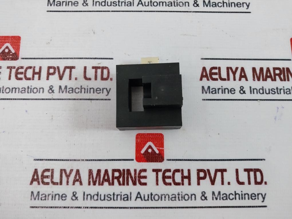 YASKAWA UND-300C/350 Current Transformer 4V/350AT