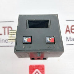 YASKAWA UND-300C/350 Current Transformer 4V/350AT