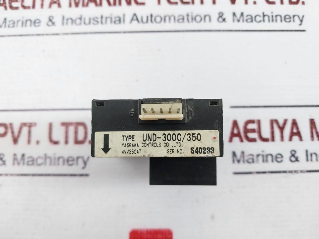 YASKAWA UND-300C/350 Current Transformer 4V/350AT