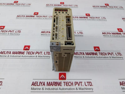 Yaskawa Sgdm-01Ada Servo Amplifier 200-230V 50/60Hz R10091-161-1