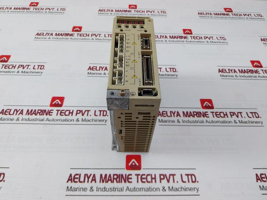 Yaskawa Sgdm-01Ada Servo Amplifier 200-230V 50/60Hz R10091-161-1