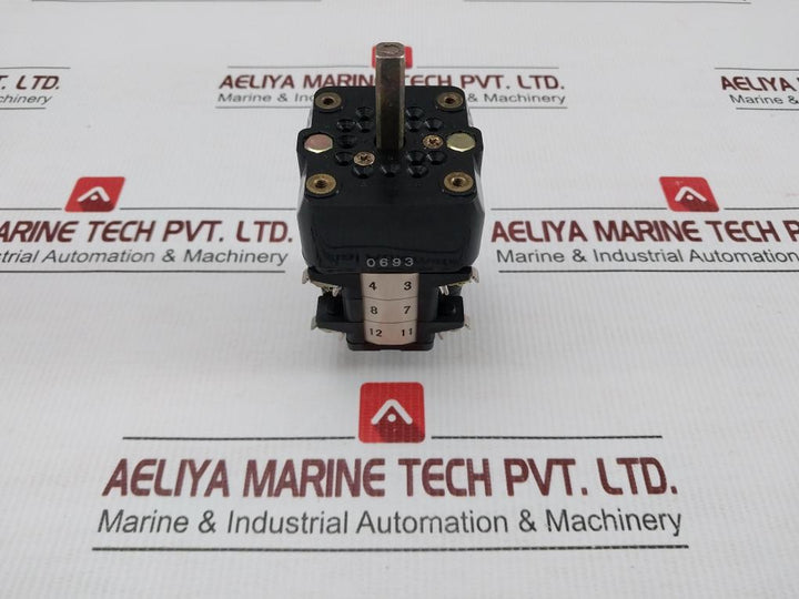 Ybn-212-vk-Cam-Switch-600V-10A-0693-Seiko-Electric-209674-3
