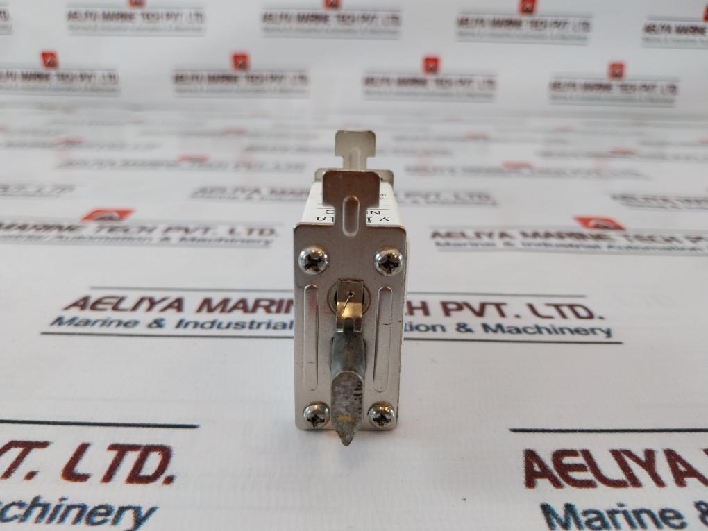 Yinda Nh00C Fuse 63A 500V 120Ka