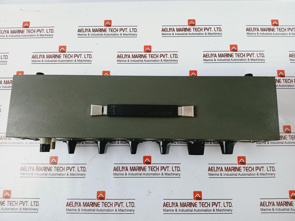 Yokogawa 278610 Decade Resistance Box Max 250V