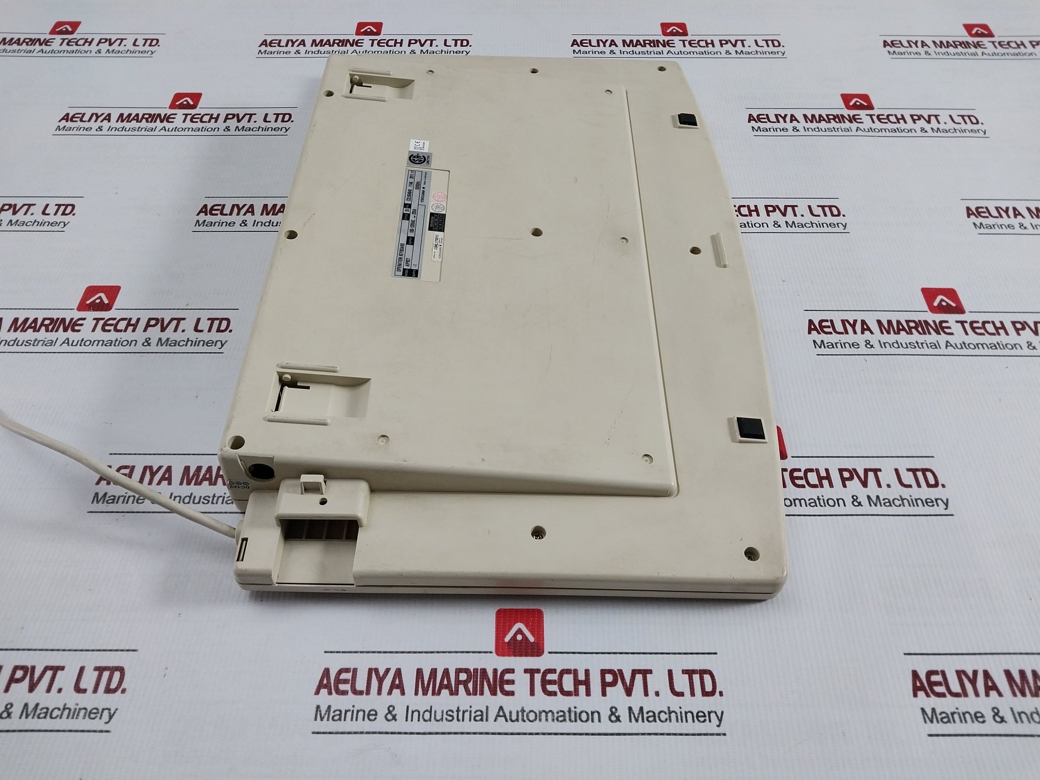 Yokogawa 7.5 Feet Operation Keyboard 100-120Vac 50/60Hz Aip827