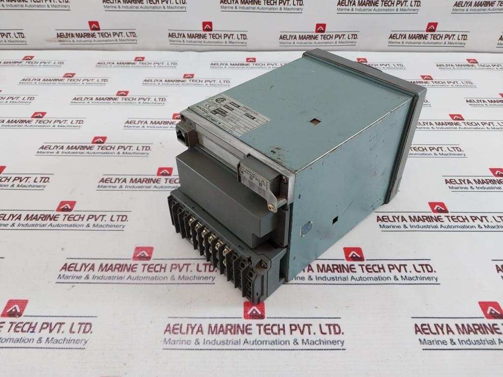 Yokogawa Daqstation Dx100P Dx106P-3-2 Chart Recorder 100-240V Ac 50/60 Hz