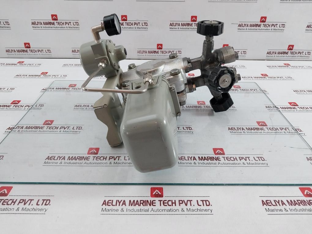 Yokogawa Differential Pressure Transmitter Y/15A1-lk1/L/Gas-fp/Ld/Cal-p 10 Bar