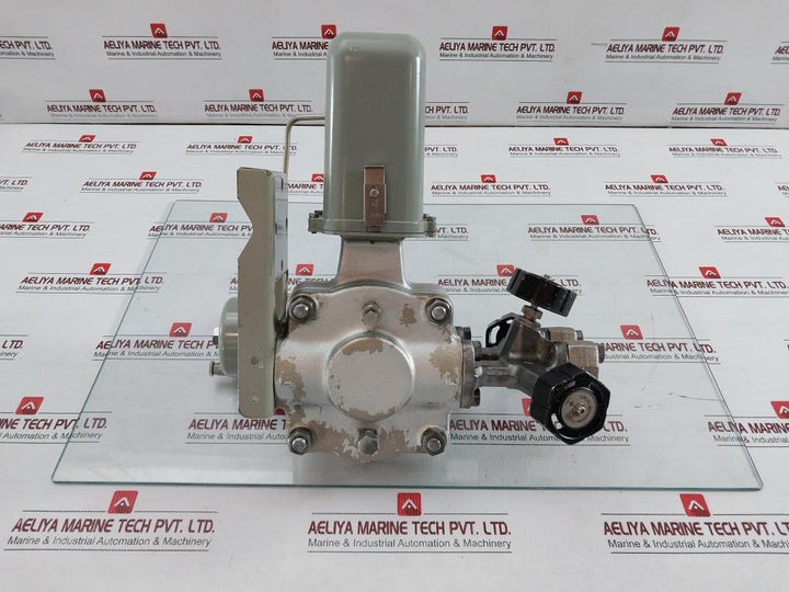Yokogawa Differential Pressure Transmitter Y/15A1-lk1/L/Gas-fp/Ld/Cal-p 10 Bar