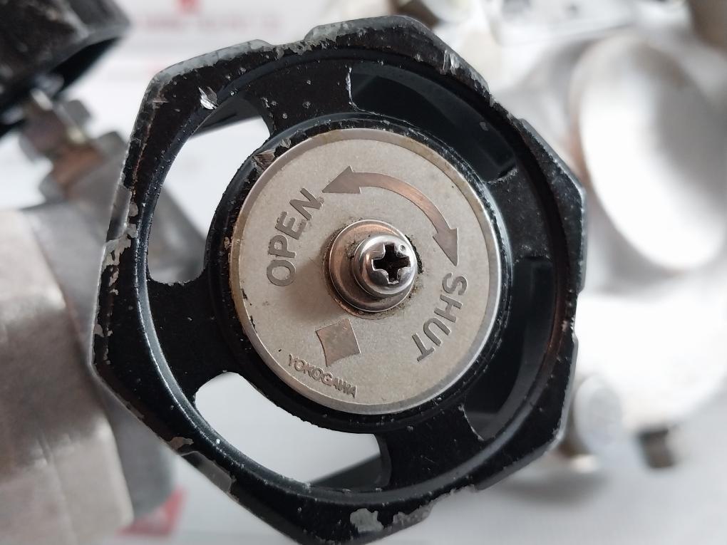 Yokogawa Differential Pressure Transmitter Y/15A1-lk1/L/Gas-fp/Ld/Cal-p 10 Bar