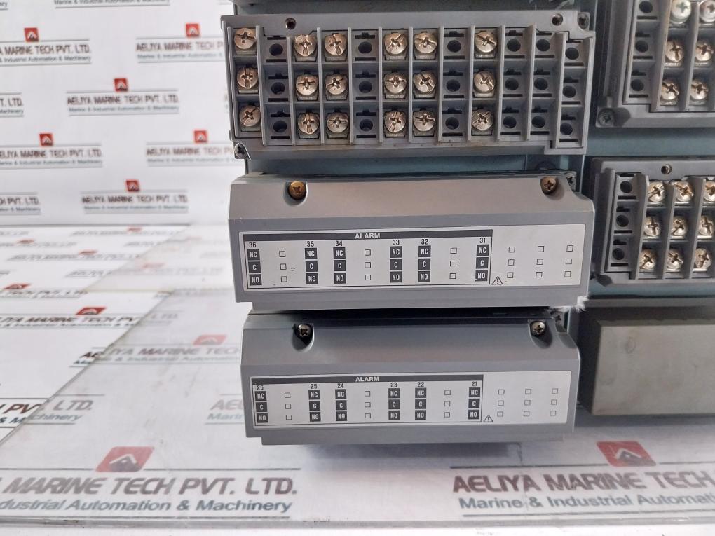 Yokogawa Dx220-1-2 Daqstation Digital Data Recorder