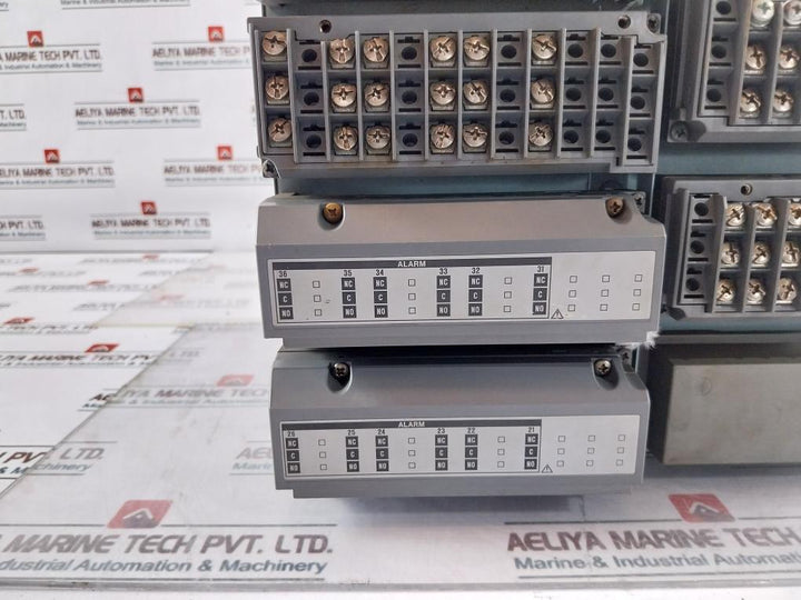Yokogawa Dx220-1-2 Daqstation Digital Data Recorder