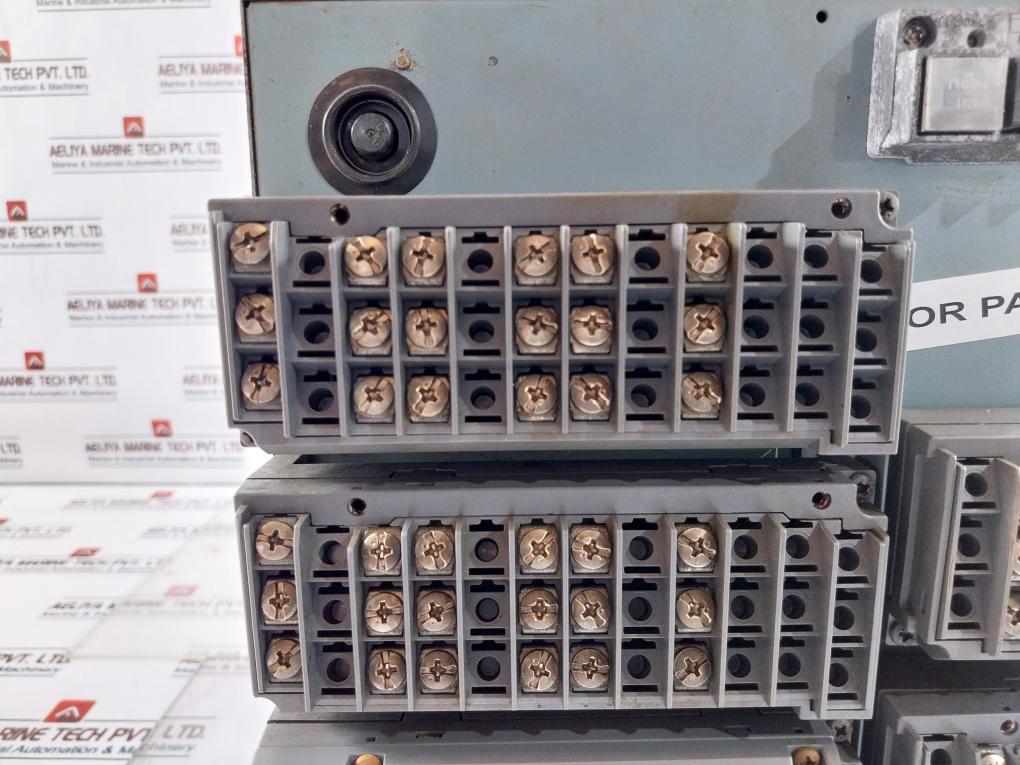 Yokogawa Dx220-1-2 Daqstation Digital Data Recorder
