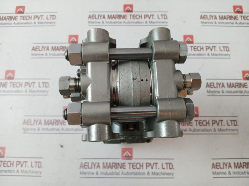 Yokogawa Eja110A Differential Pressure Transmitter 4-20Ma Dc 16 Mpa