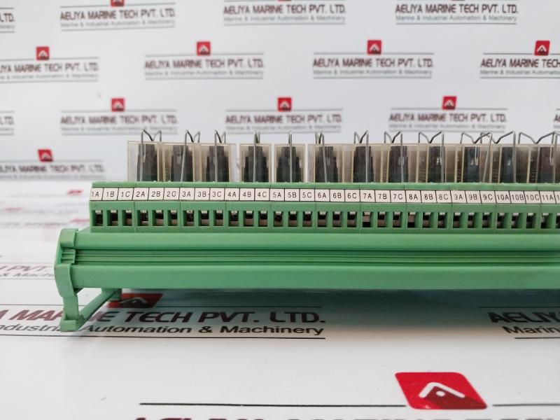 YOKOGAWA NAYB-YR032-114@A, OMRON, 24VDC, 10A Relay