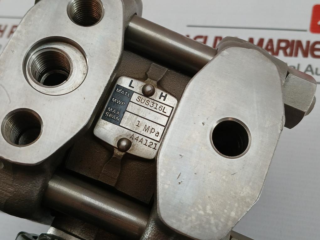 Yokogawa Pressure Transmitter 0-300 Kpa Une 43-sas2*B/Cal-p/Ssb-s/Z