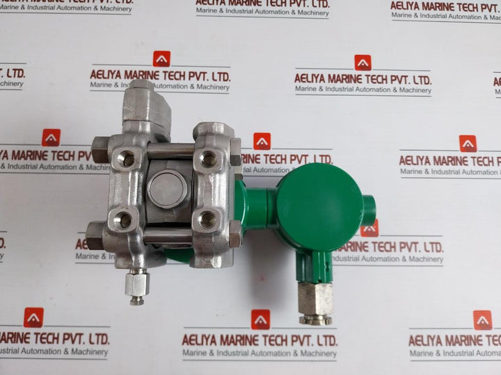Yokogawa Pressure Transmitter Supply - 24 Vdc Une43S-sas2 *B -40 To 60?C