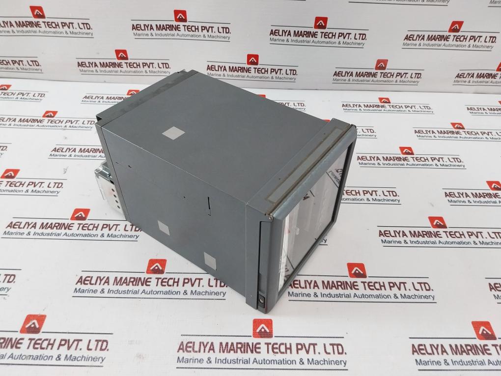 Yokogawa Sr10002 Recorder 100-240V Ac 50/60 Hz