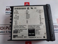 YOKOGAWA UM330-E Digital Temperature Indicator 100-240VAC~ 50/60hz