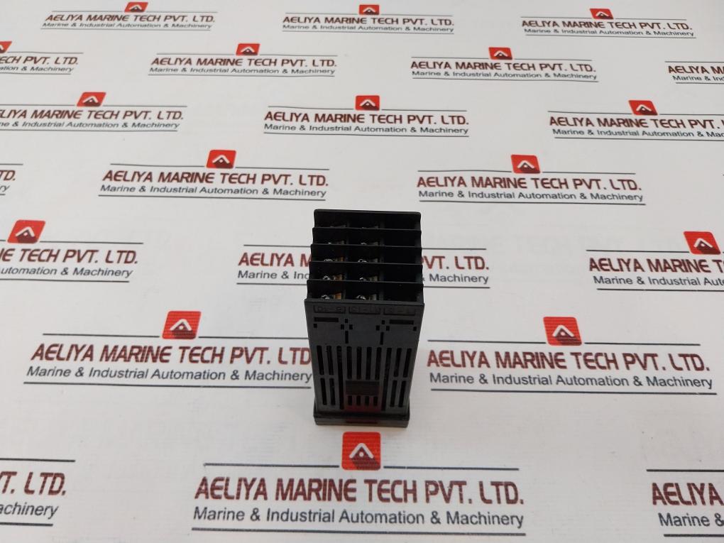 Yokogawa Ut150 Temperature Controller