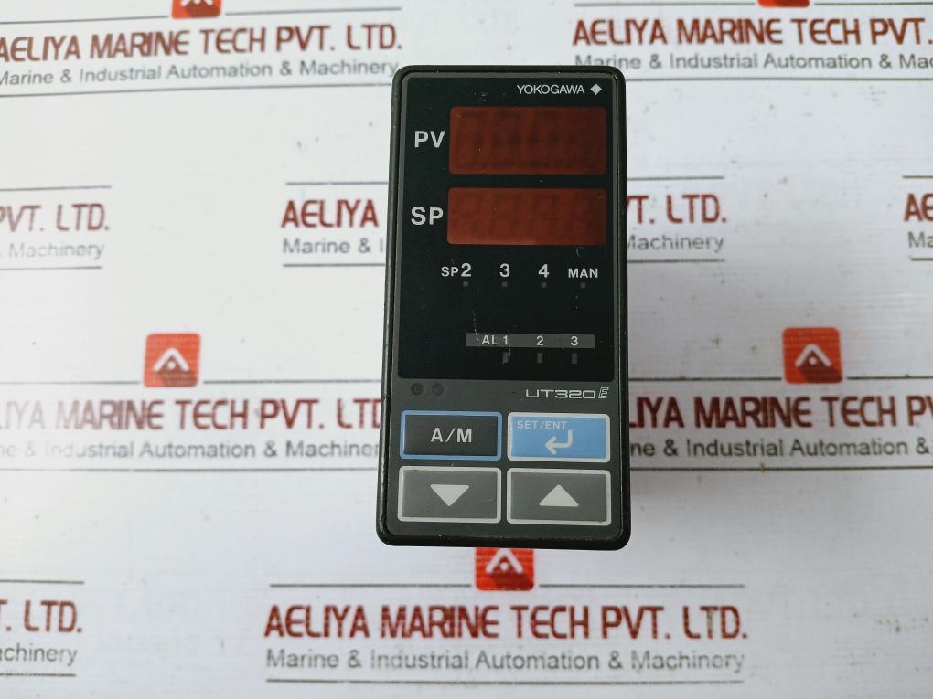 Yokogawa Ut320 Digital Indicating Controller 100-240Vac 50/60Hz 20Va